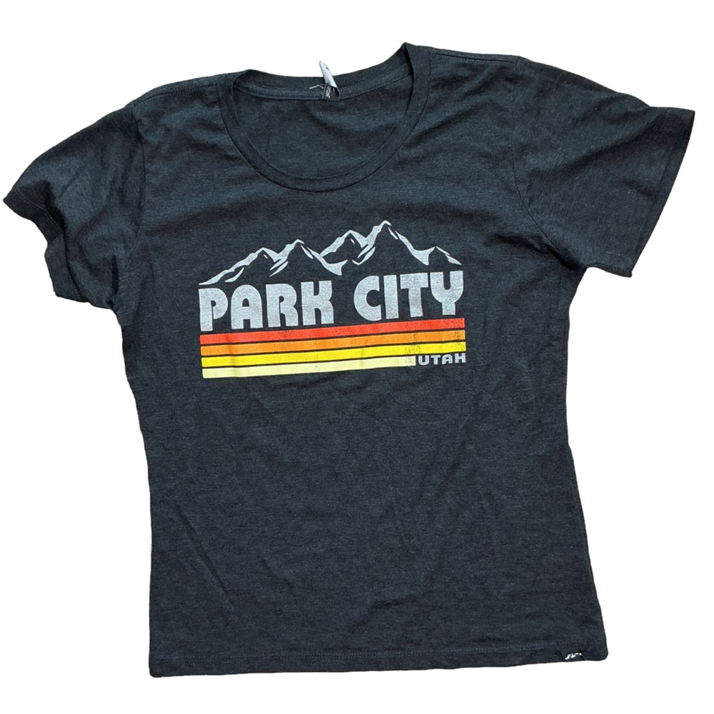 PARC CITY Utah Graphic Tee – Vintage Style Stripe